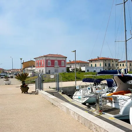 Villino Ermione 3* Marina Di Pisa