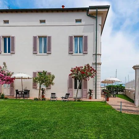 Gasthof Villino Ermione Marina Di Pisa